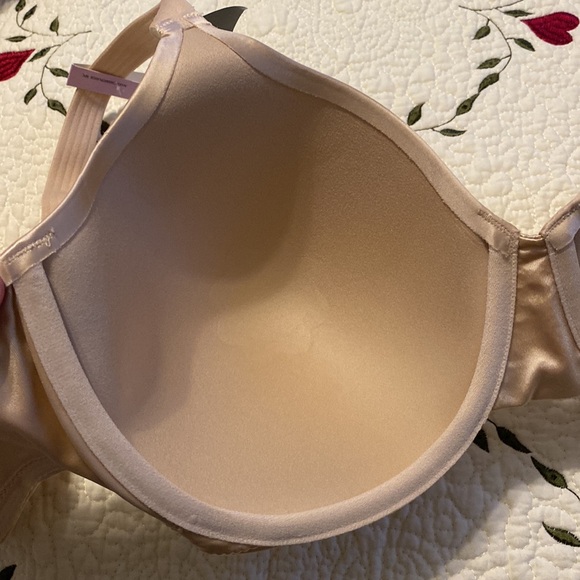 Bali One Smooth U Smoothing & Concealing Underwire Bra 40D DF3W11 - Picture 6 of 10